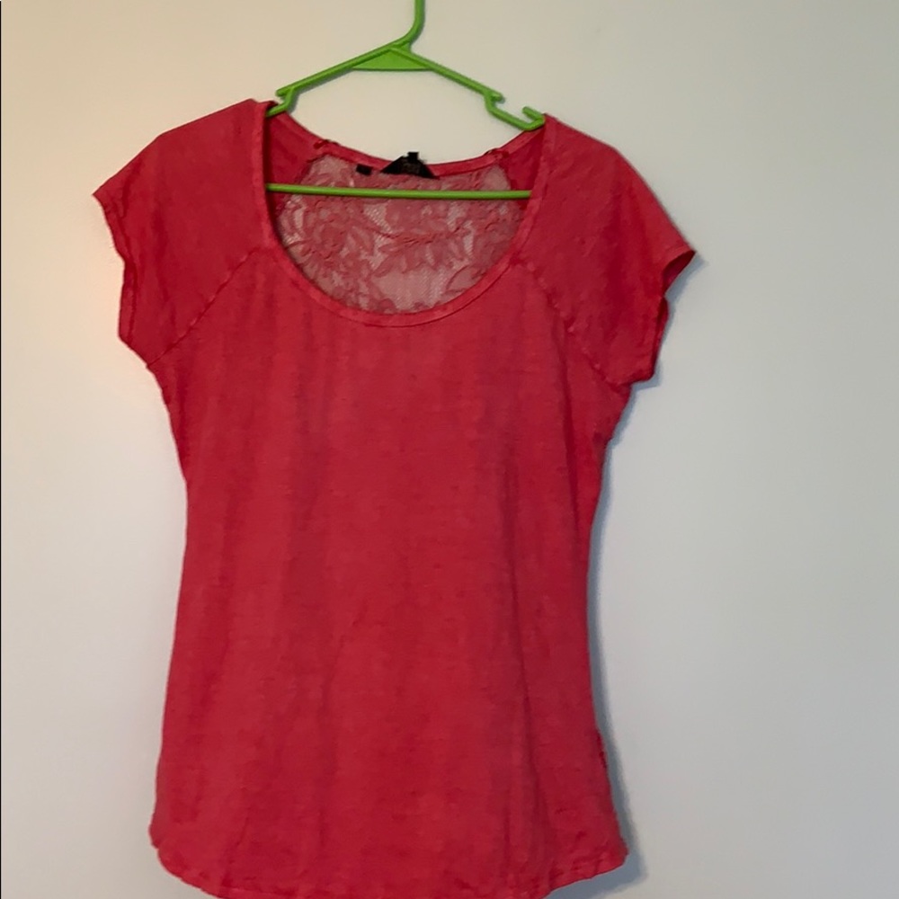 Tee shirt